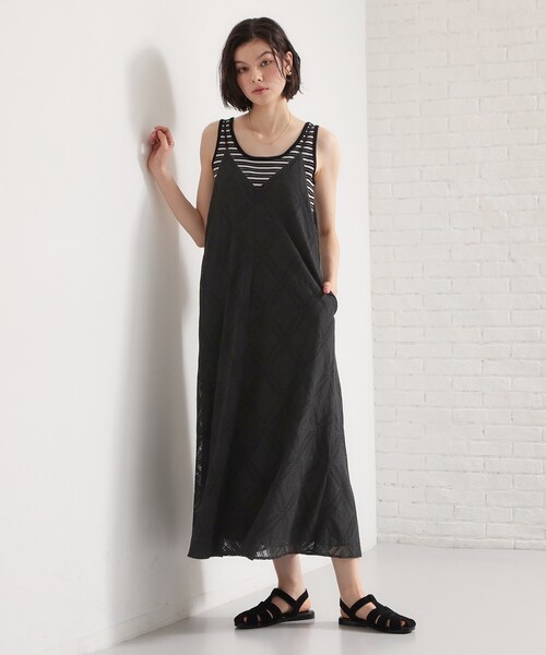 THE SHOP TK （ザ ショップ ティーケー ）の「ほんのり品の良い甘さ レースキャミワンピース（ワンピース・レディース・ブラック/オフホワイト・99）」の2枚目の写真