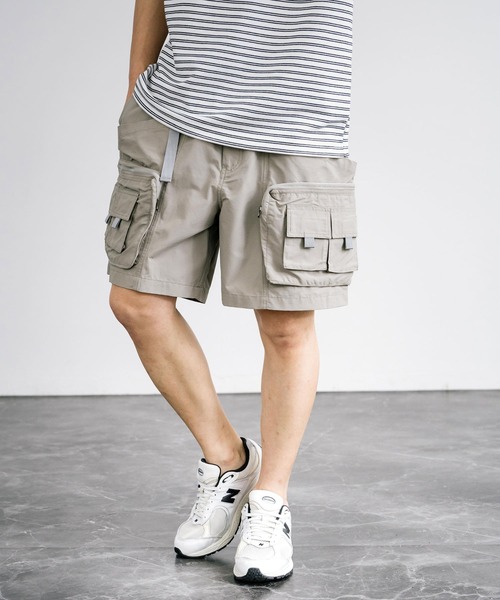 Audience(オーディエンス)の「Audience 60/40クロス ストレージツールポケットワイドカーゴショートパンツ AUD3671(カーゴパンツ・メンズ・オリーブ/チャコール/グレー/ブラック・M/L)」の21枚目の写真