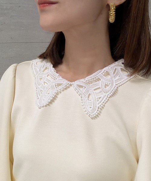 junoah（ジュノア）の「レース襟ペプラムトップス（シャツ/ブラウス・レディース・ネイビー/アイボリー/ブラック・LARGE/MEDIUM/SMALL）」の13枚目の写真