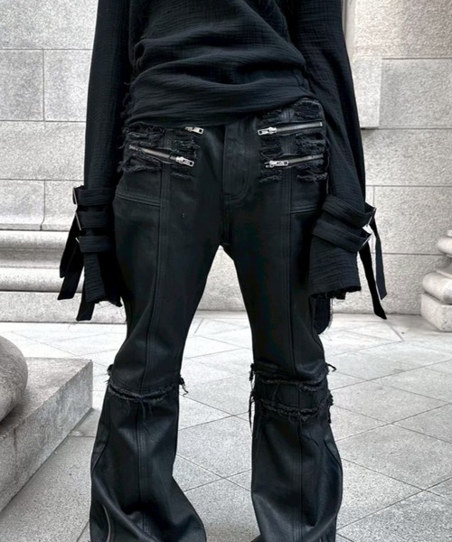 YIKAI LABORATORY（イカイラボラトリー）の「【YIKAI LABORATORY】syncope waxed denim / 【イカイラボラトリー】ダメージフレアデニムパンツ＜着用動画あり＞（デニムパンツ・メンズ・ブラック・02/01）」の20枚目の写真