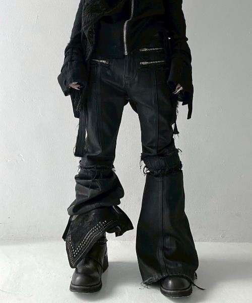 YIKAI LABORATORY（イカイラボラトリー）の「【YIKAI LABORATORY】syncope waxed denim / 【イカイラボラトリー】ダメージフレアデニムパンツ＜着用動画あり＞（デニムパンツ・メンズ・ブラック・02/01）」の15枚目の写真