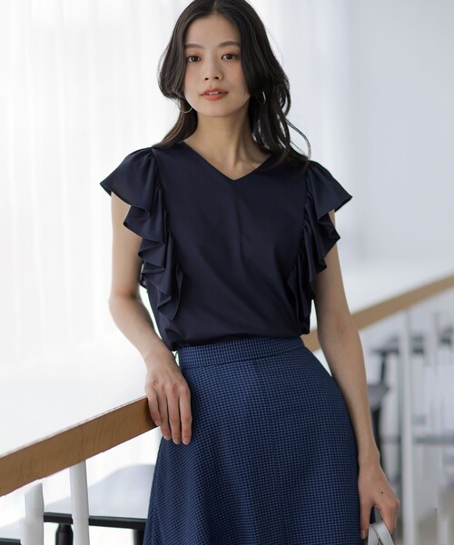 組曲 S（クミキョク チイサイサイズ）の「スウェットファンクションジャージー フリル袖カットソー（Tシャツ/カットソー・レディース・ホワイト系/グリーン系/ネイビー系/ブラウン系・S2）」の5枚目の写真