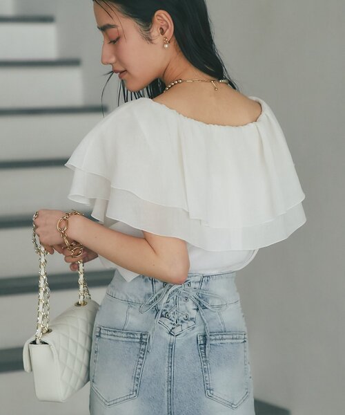La boutique BonBon(ラブティックボンボン)の「【差がつく上品見え】ケープ風ノースリブラウス(シャツ/ブラウス・レディース・アイボリー/バイオレット/ネイビー・FREE)」の2枚目の写真