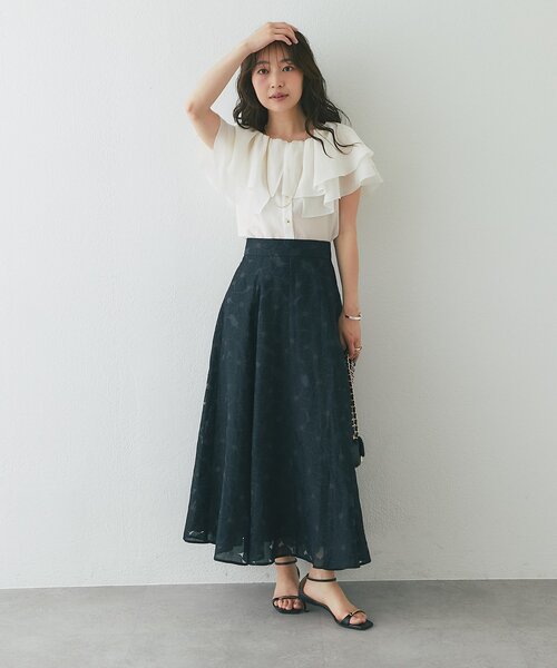 La boutique BonBon(ラブティックボンボン)の「【差がつく上品見え】ケープ風ノースリブラウス(シャツ/ブラウス・レディース・アイボリー/バイオレット/ネイビー・FREE)」の21枚目の写真