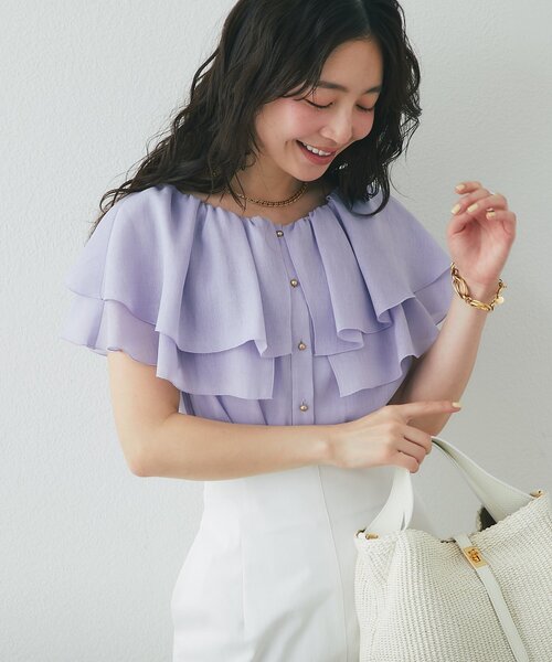 La boutique BonBon(ラブティックボンボン)の「【差がつく上品見え】ケープ風ノースリブラウス(シャツ/ブラウス・レディース・アイボリー/バイオレット/ネイビー・FREE)」の11枚目の写真