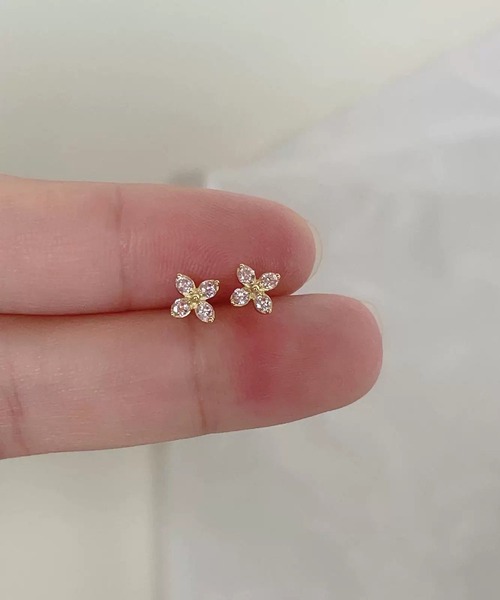 Girly Doll(ガーリードール)の「フラワーモチーフピアス(ピアス(両耳用)・レディース・シルバー/ゴールド・F)」の10枚目の写真