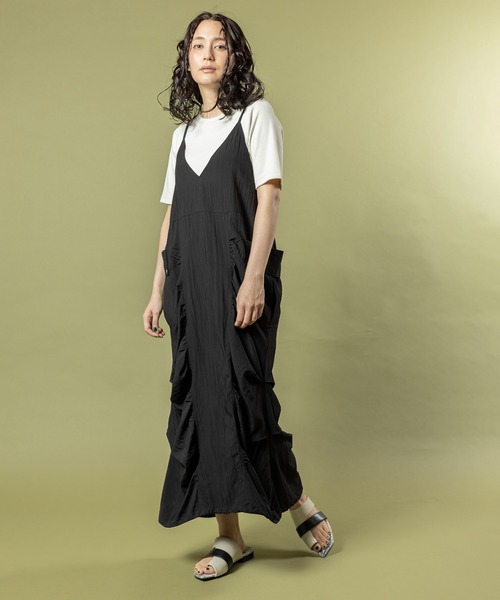 OSMOSIS（オズモーシス）の「2WAYギャザーワンピース（ワンピース・レディース・ベージュ/ブラック/カーキ・ONE SIZE）」の7枚目の写真