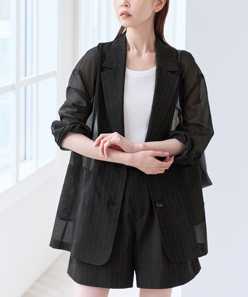 U by SPICK&SPAN(ユーバイスピックアンドスパン)の「《追加》シアーオーバージャケット(テーラードジャケット・レディース・サックスブルー/ブラック・36/38)」の15枚目の写真