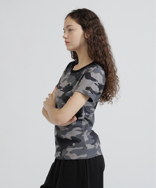 AVIREX(アヴィレックス)の「《WEB&DEPOT限定》CAMOUFLAGE S/S T-SHIRT(Tシャツ/カットソー・レディース・グリーン系その他/ホワイト系その他/ブラック系その他・M/L/S)」の17枚目の写真