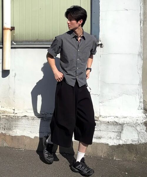 XERO（ゼロ）の「ワンサイドプリーツオーバースウェットショーツ[ブラック]（その他パンツ・レディース・その他・MEDIUM/LARGE）」の13枚目の写真