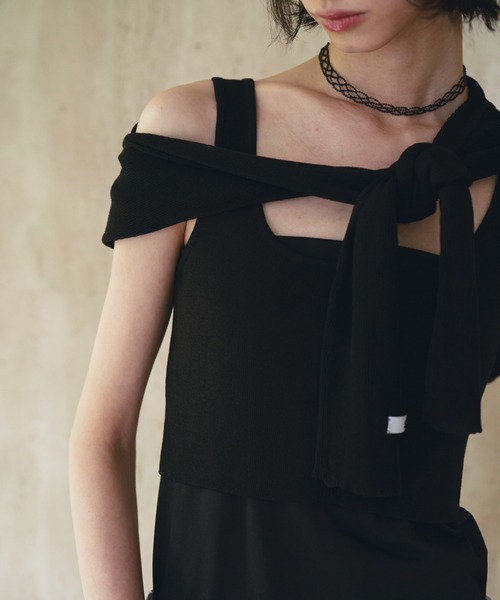 SOEMIN(ソミン)の「Sheer layered knit/ビスチェレイヤードシアーポロニット(ニット/セーター・レディース・ホワイト/ブラック/グレー・FREE)」の6枚目の写真