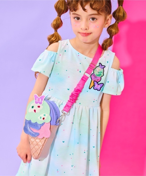 ANNA SUI mini(アナスイ・ミニ)の「【サーティワン アイスクリーム】総柄カットワンピース【接触冷感・吸水速乾・UVカット】(ワンピース・キッズ・ブラック/エメラルド・140cm/130cm/120cm/150cm)」の5枚目の写真