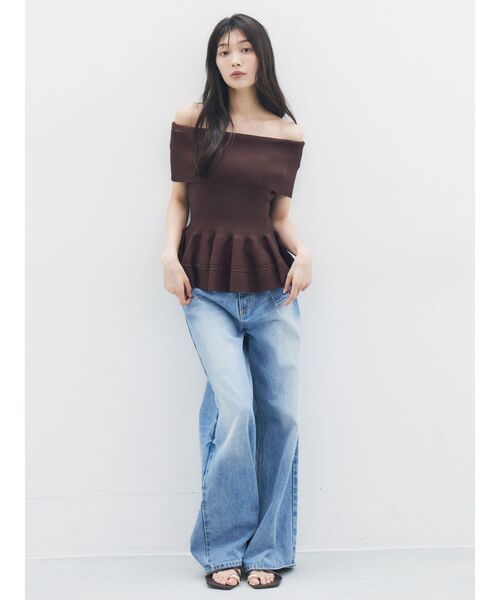 LAGUNAMOON(ラグナムーン)の「ペプラムオフショルニットプルオーバー 【夏服】【半袖】(ニット/セーター・レディース・ブラウン/ホワイト/レッド・FREE)」の8枚目の写真