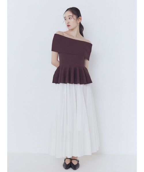 LAGUNAMOON(ラグナムーン)の「ペプラムオフショルニットプルオーバー 【夏服】【半袖】(ニット/セーター・レディース・ブラウン/ホワイト/レッド・FREE)」の11枚目の写真