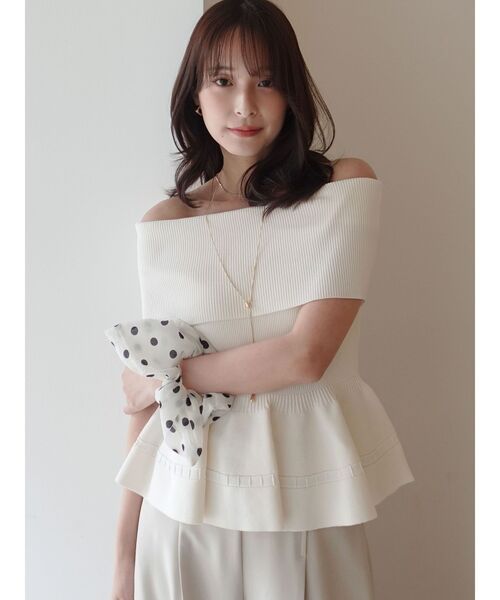 LAGUNAMOON(ラグナムーン)の「ペプラムオフショルニットプルオーバー 【夏服】【半袖】(ニット/セーター・レディース・ブラウン/ホワイト/レッド・FREE)」の20枚目の写真