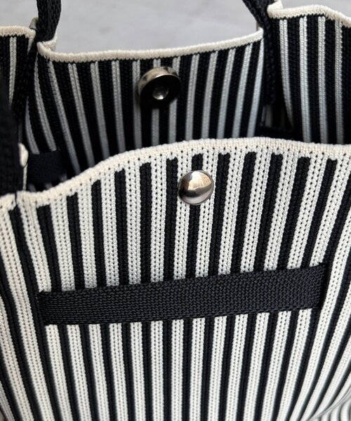 Chez toi（シェトワ）の「ストライプミニトートBAG（トートバッグ・レディース・ブラック/レッド・FREE）」の5枚目の写真