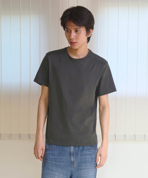 WOOALONG(ウアロン)の「Minimal cotton regular t-shirts -KHAKI(Tシャツ/カットソー・メンズ・カーキ・MEDIUM/LARGE)」の3枚目の写真