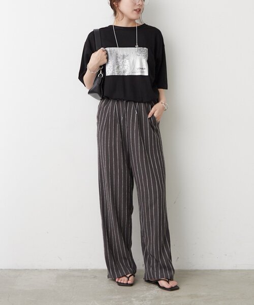 Remind me and forever（リマインドミーアンドフォーエバー）の「【ひんやりタッチ】接触冷感カノコ箔かすれプリントＴシャツ（Tシャツ/カットソー・レディース・オフホワイト/チャコールグレー/ブラック・FREE）」の18枚目の写真