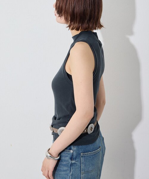 Whim Gazette（ウィムガゼット）の「フィブリルボトルネックプルオーバー（Tシャツ/カットソー・レディース・ブラック/ベージュ/オフホワイト・FREE）」の6枚目の写真