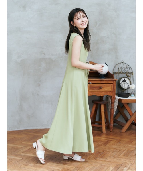 Realta(レアルタ)の「Realta(レアルタ)3cmヒールフリルサンダル(サンダル・レディース・アイボリー/ブラック/ライトグレー・S/L/LL/M)」の16枚目の写真