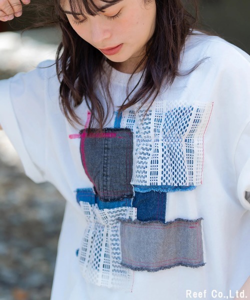 mililopiulu(ミリロピュール)の「mililopiulu/ミリロピュール レースMIX デニムパッチTEE(Tシャツ/カットソー・レディース・ホワイト/チャコールグレー・FREE)」の5枚目の写真