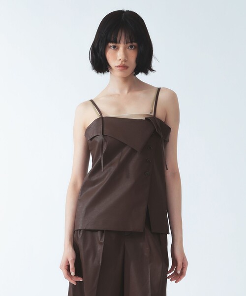 Ray BEAMS(レイビームス)の「フェイクレザー アシンメトリー キャミソール(キャミソール・レディース・ブラウン/ブラック・ONE SIZE)」の12枚目の写真