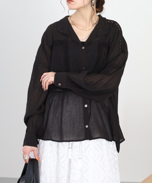Fanaka(ファナカ)の「アンティーク刺繍前開きブラウス 長袖(シャツ/ブラウス・レディース・ブラック・FREE)」の15枚目の写真