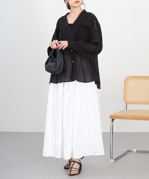 Fanaka(ファナカ)の「アンティーク刺繍前開きブラウス 長袖(シャツ/ブラウス・レディース・ブラック・FREE)」の11枚目の写真