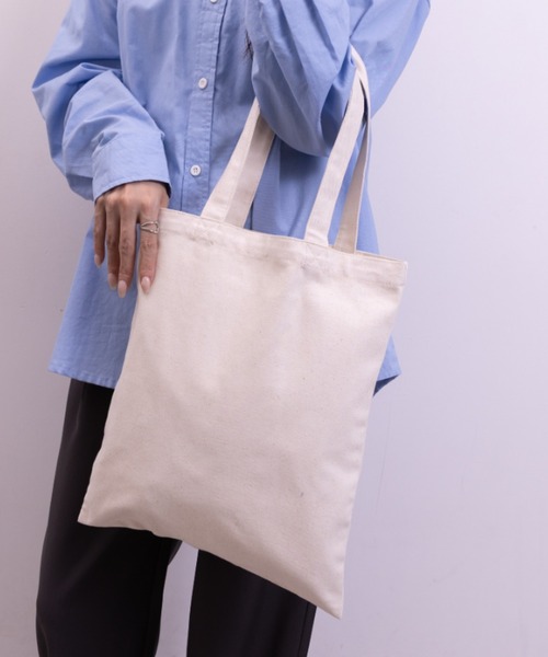 NEWTRAL PRODUCTS(ニュートラルプロダクツ)の「101 Basic Tote Bag Mサイズ/無地トート コットン100% エコバッグ/101 Basic Tote Bag Mサイズ(トートバッグ・レディース・ブラック/ナチュラル・M)」の2枚目の写真