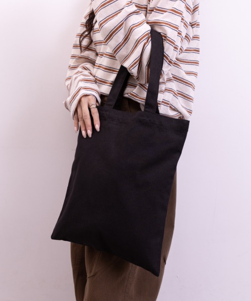 NEWTRAL PRODUCTS(ニュートラルプロダクツ)の「101 Basic Tote Bag Mサイズ/無地トート コットン100% エコバッグ/101 Basic Tote Bag Mサイズ(トートバッグ・レディース・ブラック/ナチュラル・M)」の7枚目の写真
