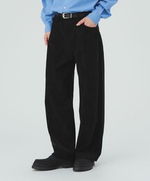 フェイクレザー ワイドストレートパンツ