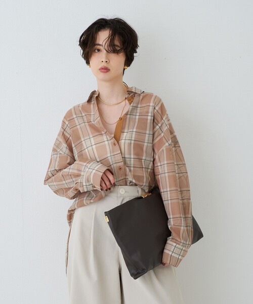 Rouge vif(ルージュヴィフ)の「P/R強撚シアーチェック2WAYシャツ/カシュクールシャツ(シャツ/ブラウス・レディース・グリーン/ベージュ・フリー)」の4枚目の写真