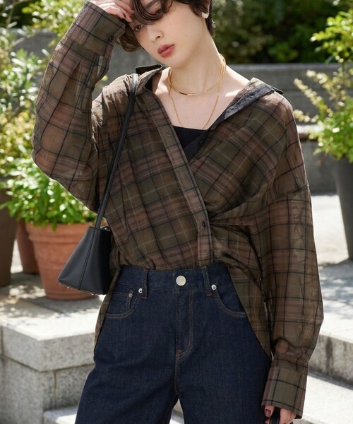 Rouge vif(ルージュヴィフ)の「P/R強撚シアーチェック2WAYシャツ/カシュクールシャツ(シャツ/ブラウス・レディース・グリーン/ベージュ・フリー)」の8枚目の写真