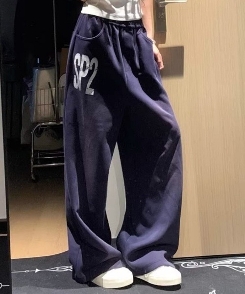 Ritzy(リッツィー)の「ヴィンテージプリント ワイドスウェットパンツ(スウェットパンツ・レディース・ネイビー・S/M)」の8枚目の写真