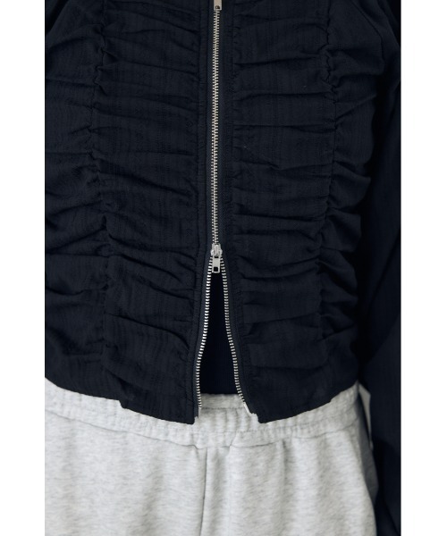 AZUL by moussy(アズールバイマウジー)の「【身長/骨格別着用画像あり】2WAYオフショルダブルジップドビーブラウス パフスリーブ 長袖 夏服 秋服(シャツ/ブラウス・レディース・オフホワイト/レッド/ブラック・FREE)」の13枚目の写真