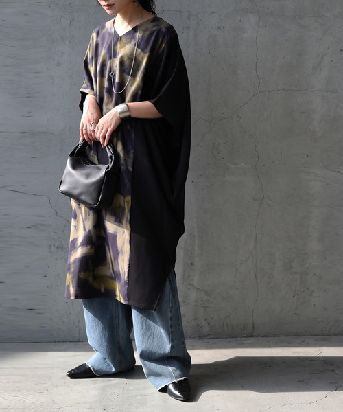 antiqua(アンティカ)の「アート柄 切替 コクーン ワンピース(ワンピース・レディース・ブラック・ONESIZE)」の4枚目の写真