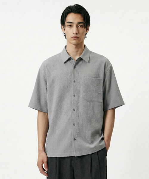ADHOC(アドホック)の「男性ワンポケットクリンクルルーズフィット半袖シャツ (ベージュ) (HC4SS05)(シャツ/ブラウス・メンズ・その他・105/100)」の1枚目の写真