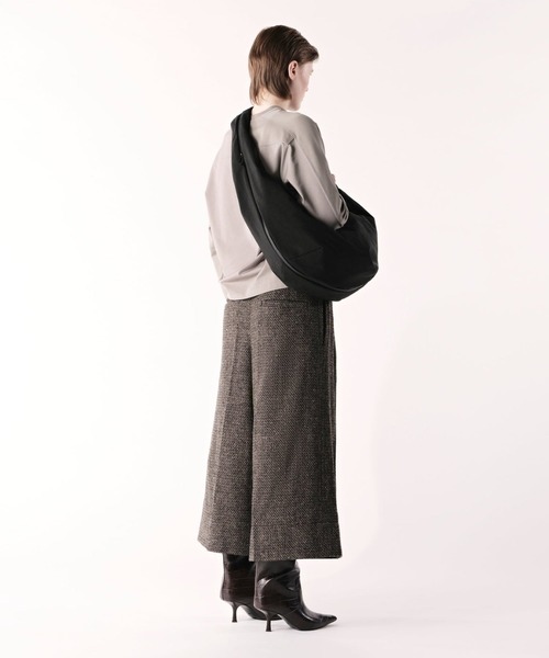 Cote&Ciel(コートエシエル)の「【cote&ciel/コートエシエル】 Reno Carbon Black / 2WAY ショルダーバッグ ベスト(ショルダーバッグ・メンズ・ブラック・FREE)」の3枚目の写真