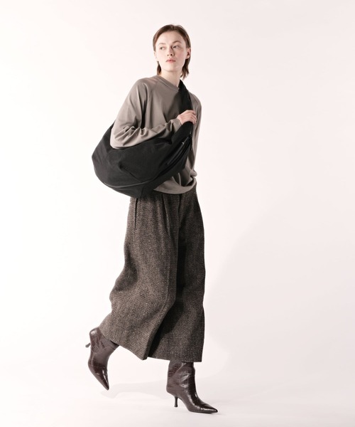 Cote&Ciel(コートエシエル)の「【cote&ciel/コートエシエル】 Reno Carbon Black / 2WAY ショルダーバッグ ベスト(ショルダーバッグ・メンズ・ブラック・FREE)」の7枚目の写真