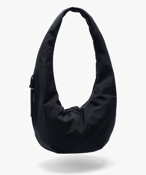 Cote&Ciel(コートエシエル)の「【cote&ciel/コートエシエル】 Reno Carbon Black / 2WAY ショルダーバッグ ベスト(ショルダーバッグ・メンズ・ブラック・FREE)」の10枚目の写真