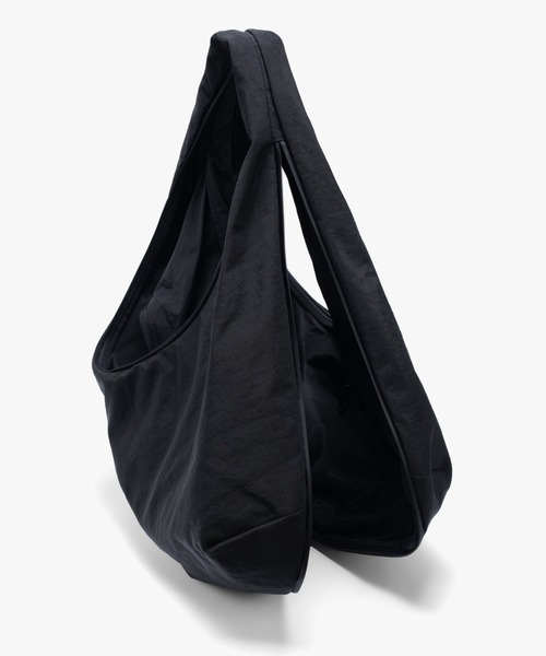 Cote&Ciel(コートエシエル)の「【cote&ciel/コートエシエル】 Reno Carbon Black / 2WAY ショルダーバッグ ベスト(ショルダーバッグ・メンズ・ブラック・FREE)」の11枚目の写真