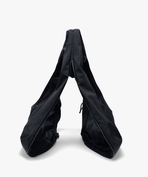 Cote&Ciel(コートエシエル)の「【cote&ciel/コートエシエル】 Reno Carbon Black / 2WAY ショルダーバッグ ベスト(ショルダーバッグ・メンズ・ブラック・FREE)」の12枚目の写真