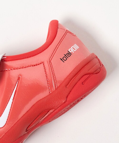 NIKE(ナイキ)の「<NIKE> T90 SE WOMEN/スニーカー(スニーカー・レディース・ブラック/その他1・23.5cm/24cm/24.5cm/25cm)」の3枚目の写真