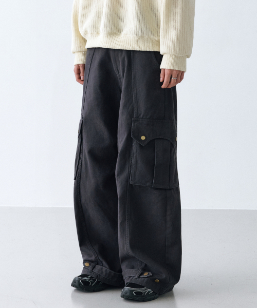 LXT（エルエックスティー）の「サイドバックルコットンカーゴワイドパンツ[チャコール]（その他パンツ・レディース・その他・X-LARGE/LARGE/MEDIUM/XX-LARGE）」の2枚目の写真