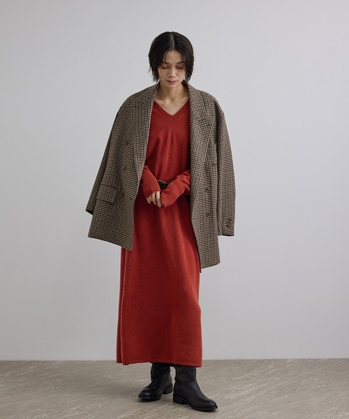 SALON adam et rope'(サロン アダム エ ロペ)の「カシミヤニットワンピース(ワンピース・レディース・ネイビー/レンガ/カーキ/ブルー系その他4・FREE)」の8枚目の写真