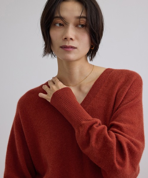 SALON adam et rope'(サロン アダム エ ロペ)の「カシミヤニットワンピース(ワンピース・レディース・ネイビー/レンガ/カーキ/ブルー系その他4・FREE)」の14枚目の写真
