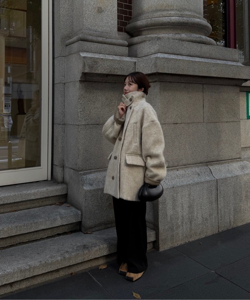 lawgy(ラウジー)の「2way collar contrast cuff double coat / 2wayカラーコントラストカフダブルコート(ステンカラーコート・レディース・ブルー系/オートミール/ミックスグレー・FREE)」の15枚目の写真