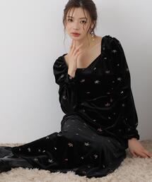 ベロア刺繍ワンピース / 1216240106