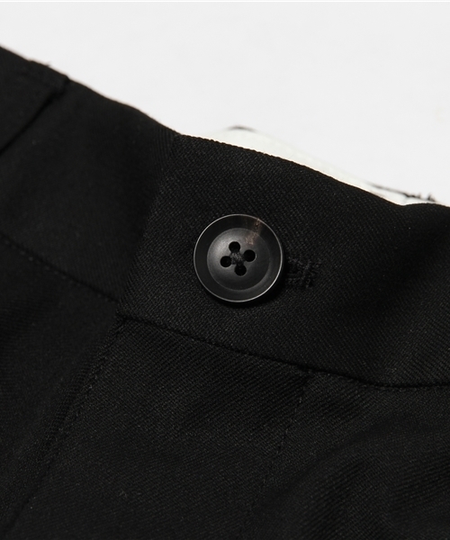 URBAN RESEARCH（アーバンリサーチ）の「UR TR 2WAY フレアスラックス（スラックス・メンズ・チャコールグレー/ブラック・MEDIUM/LARGE）」の11枚目の写真