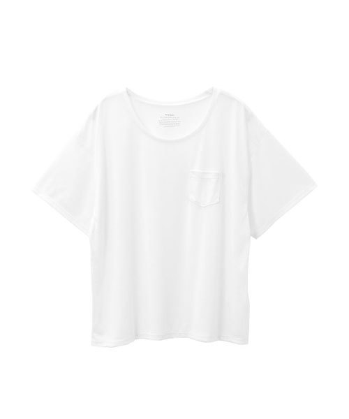 Newlyme（ニューリーミー）の「胸ポケット付きクルーネックorVネックTシャツ（Tシャツ/カットソー・レディース・アイボリー/ホワイト系その他/キャメル/マスタード/霜降りグレー/杢グレー/カーキ/ライトブラック/ボルドー/チャコールグレー/ベージュ系その他3/ブラック系その他3/ホワイト系その他4/その他4/ベージュ系その他4/ブラック系その他4/ブルー系その他4/グリーン系その他3/グレー系その他3/その他3/ピンク系その他4/グレー系その他4/グリーン系その他4/ホワイト系その他3/レッド系その他3/ピンク系その他3/ブルー系その他3/レッド系その他4/ブラック系その他6/レッド系その他6/ブルー系その他5/ブルー系その他6/ブラック系その他5/レッド系その他5/パープル系その他/パープル系その他2・FREE）」の3枚目の写真